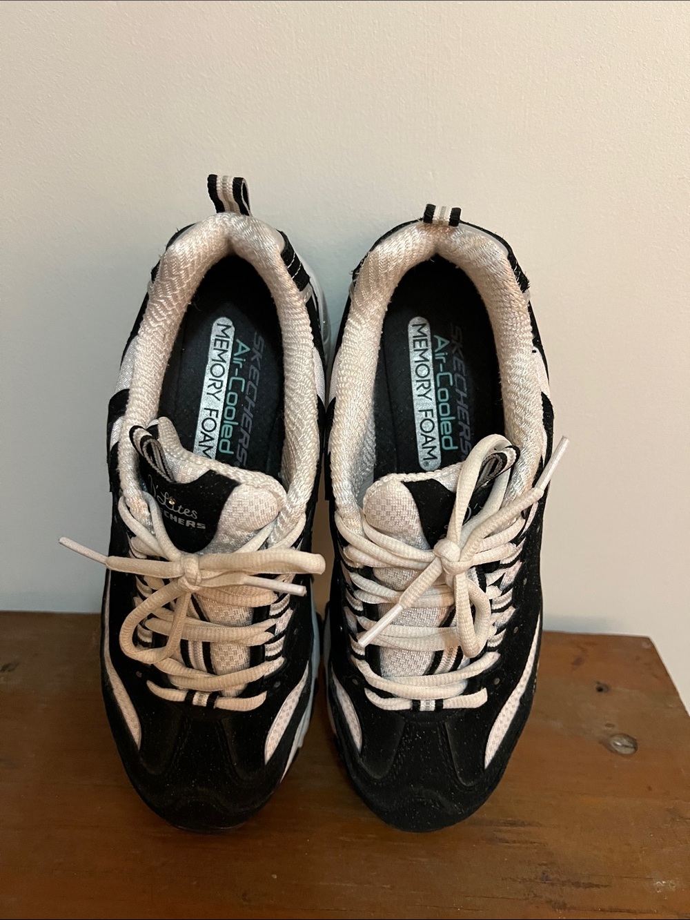 Women’s Skechers Black and White Lace-Up Memory Foam Sneakers Air Cooled